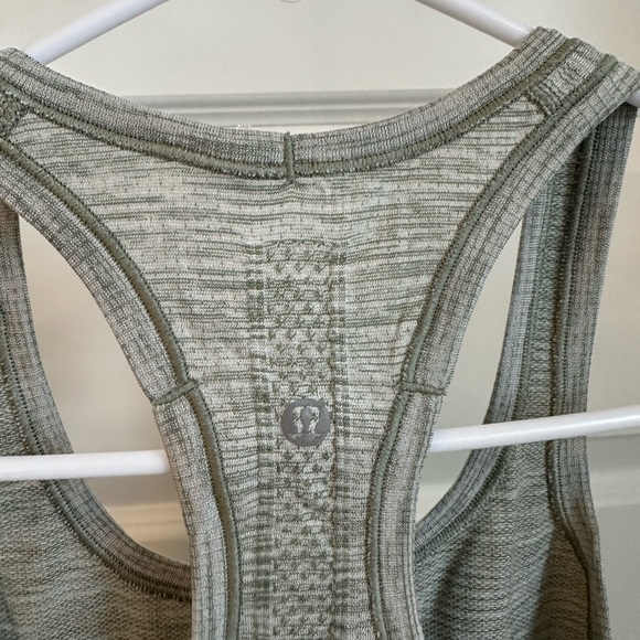 Lululemon Swiftly Tech Racerback Tank - Picture 3 of 4